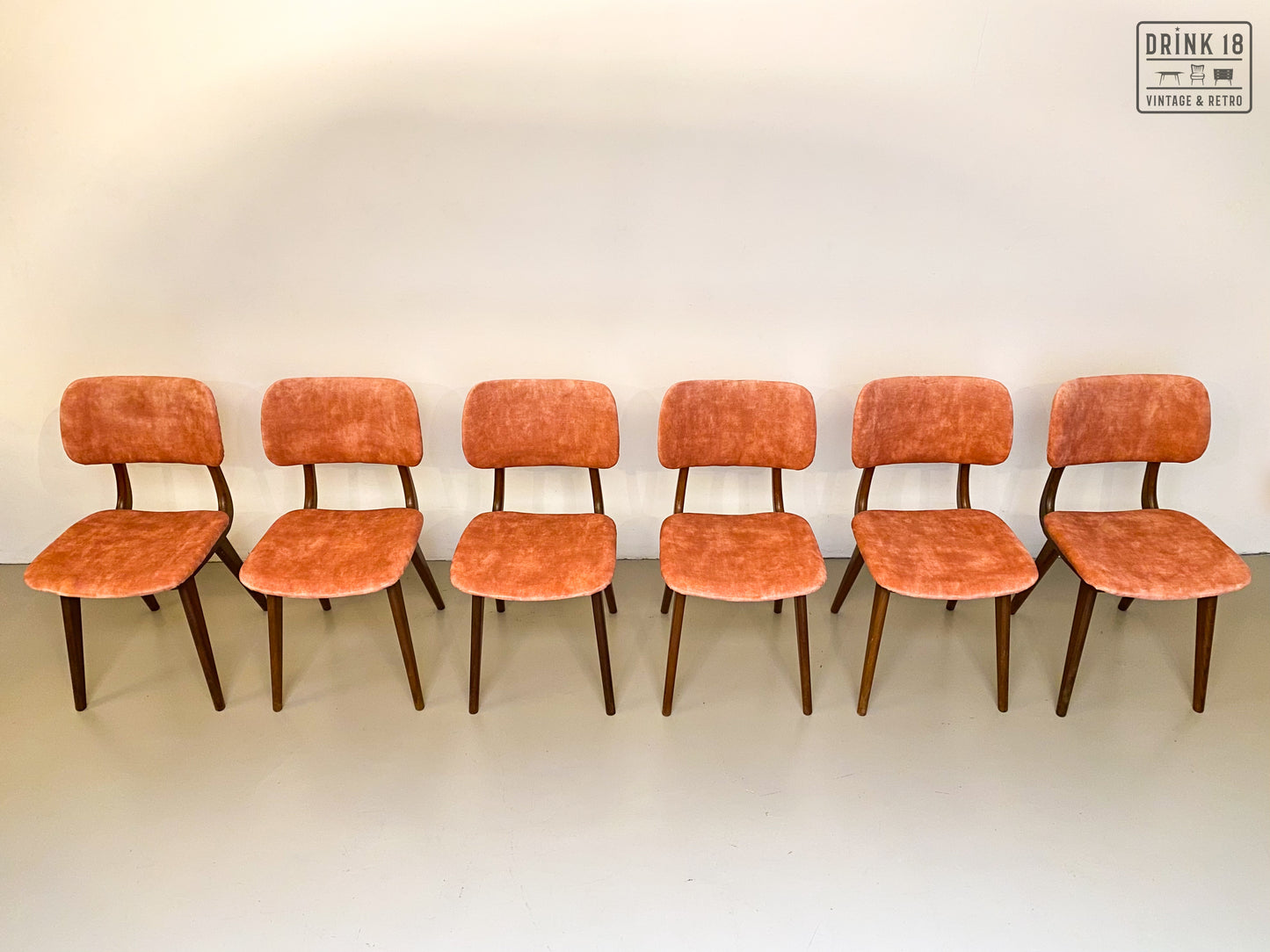 Zes vintage eetkamerstoelen - Louis van Teeffelen