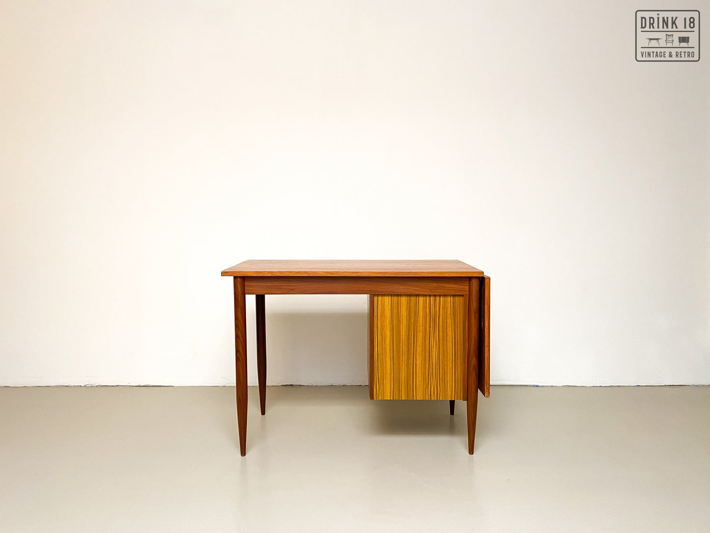 Bureau - Arne Vodder