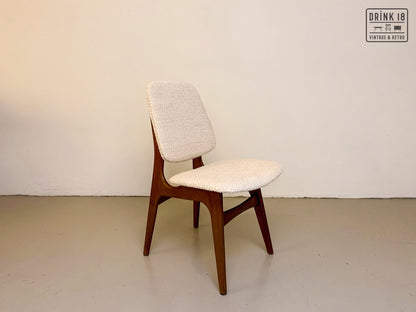 Zes vintage eetkamerstoelen - Louis van Teeffelen