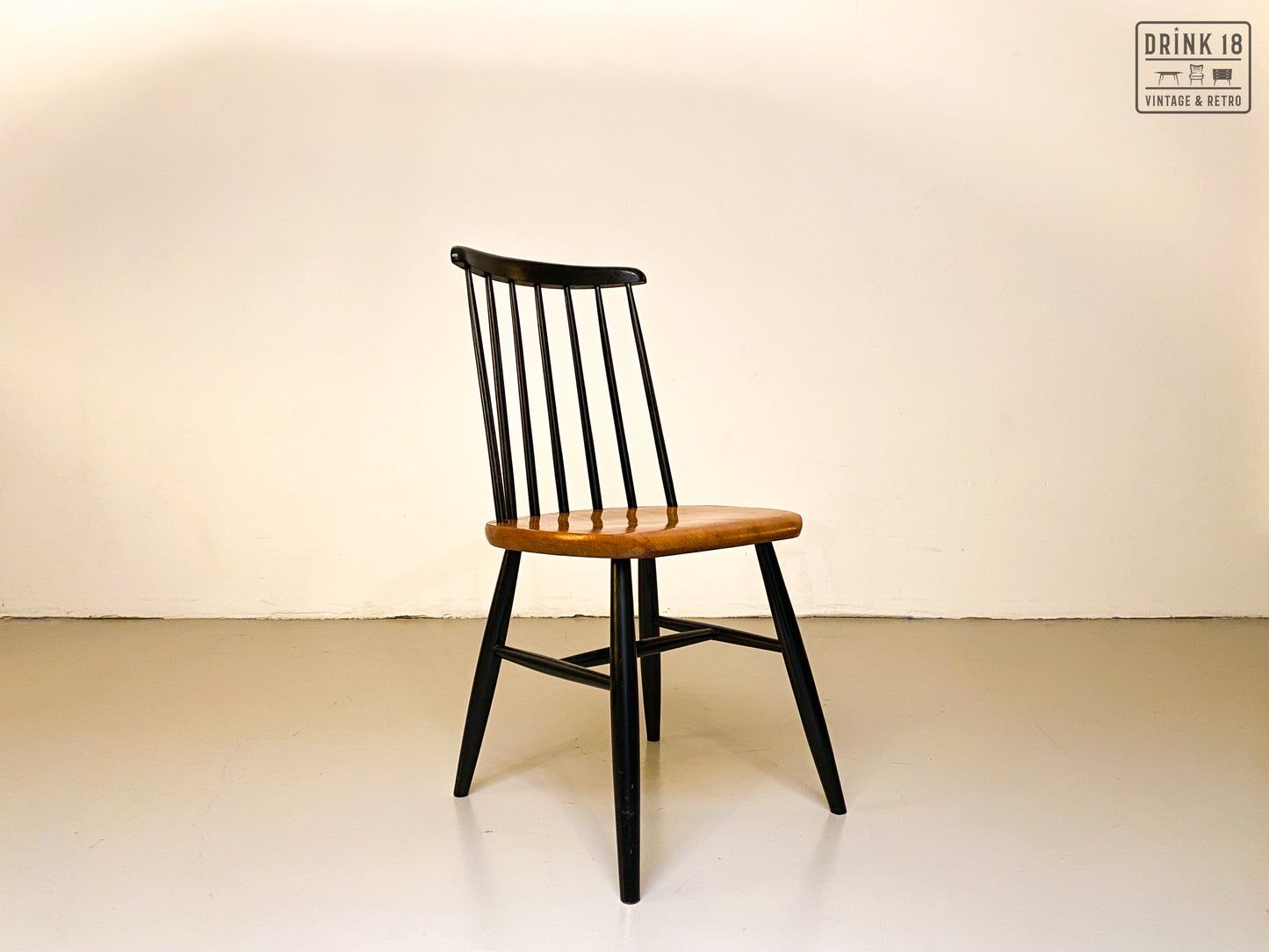 Vier Spijlenstoelen - Edsby Verken voor Pastoe