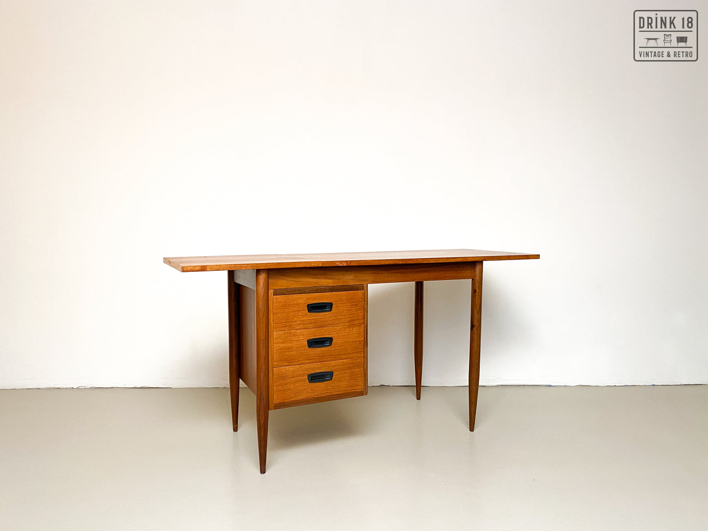 Bureau - Arne Vodder