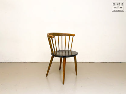 Vier Spijlenstoelen - Nesto Pastoe