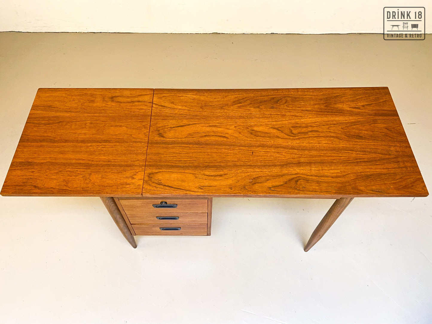 Bureau #1 - Arne Vodder