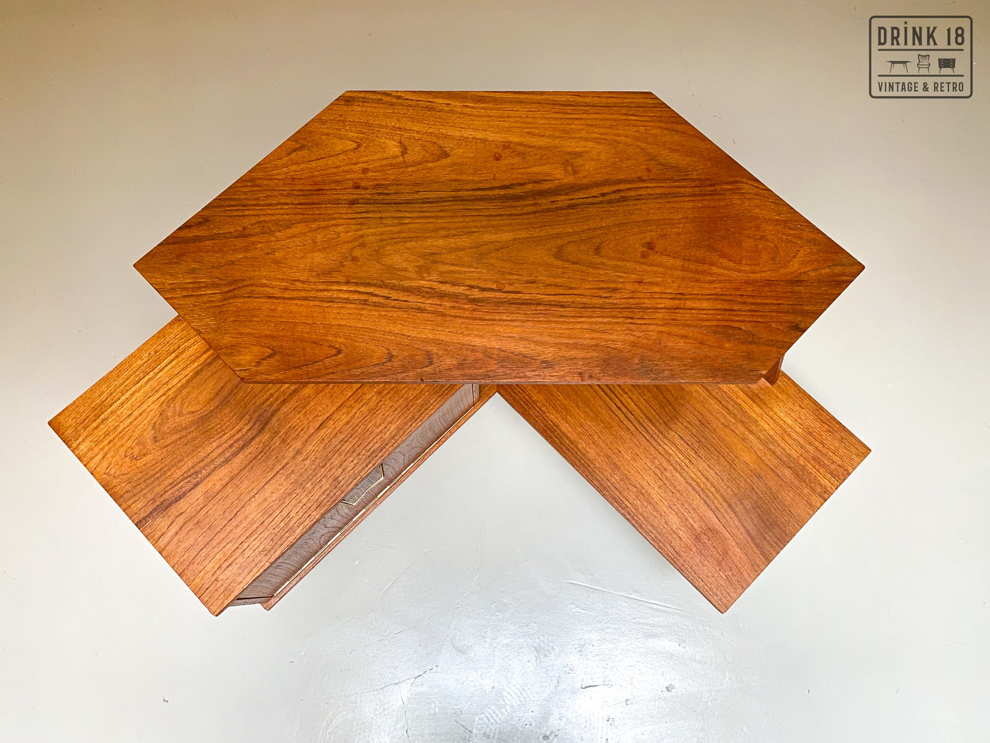 Vintage Design - TV Meubel/Hoekkast