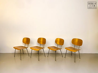 Set van vier Eetkamerstoelen - Gispen 116