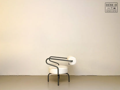 Easy Chair - The Natural Choice
