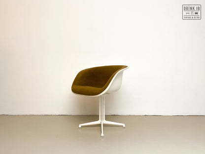 Shell La Fonda stoelen - Charles & Ray Eames voor Herman Miller