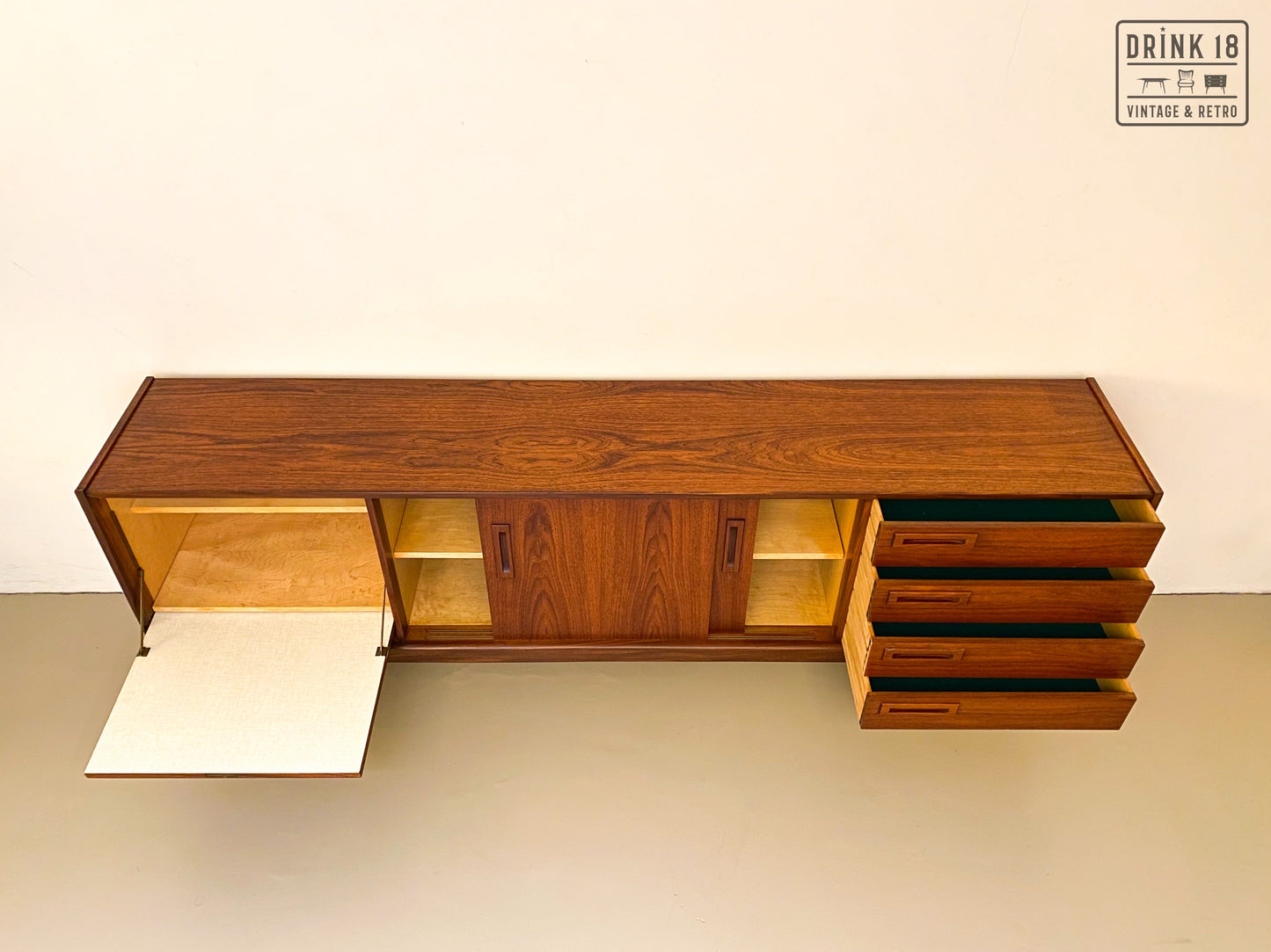 Sideboard - Louis Van Teeffelen