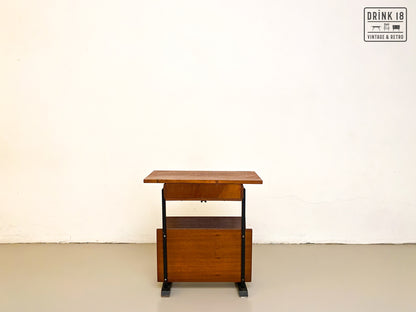 Vintage - Magazine bijzettafel