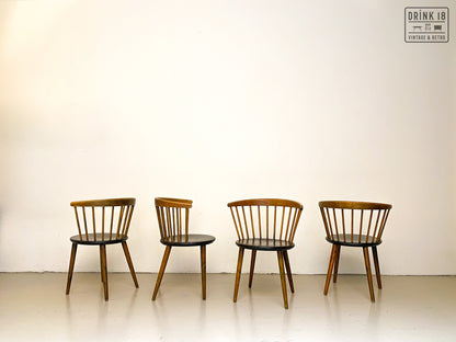 Vier Spijlenstoelen - Nesto Pastoe
