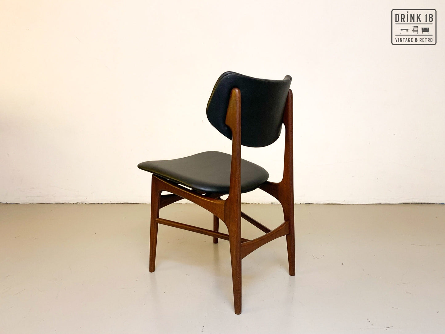 Zes vintage Hamar stoelen - Louis van Teeffelen