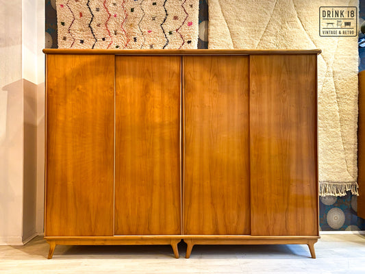 Vintage Deens design - Kleerkast met schuifdeuren