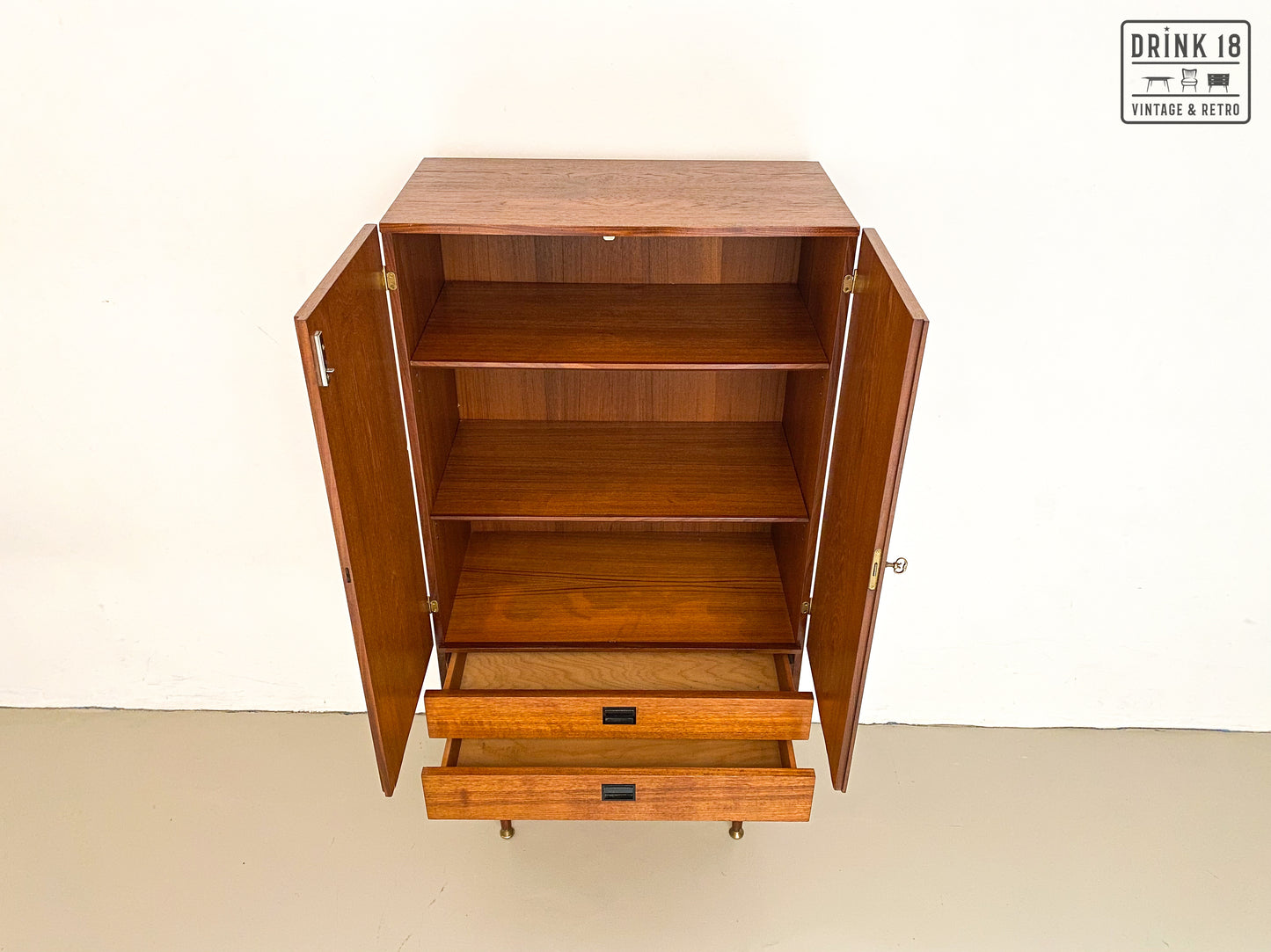 Vintage - Hoge Wandmeubel #7