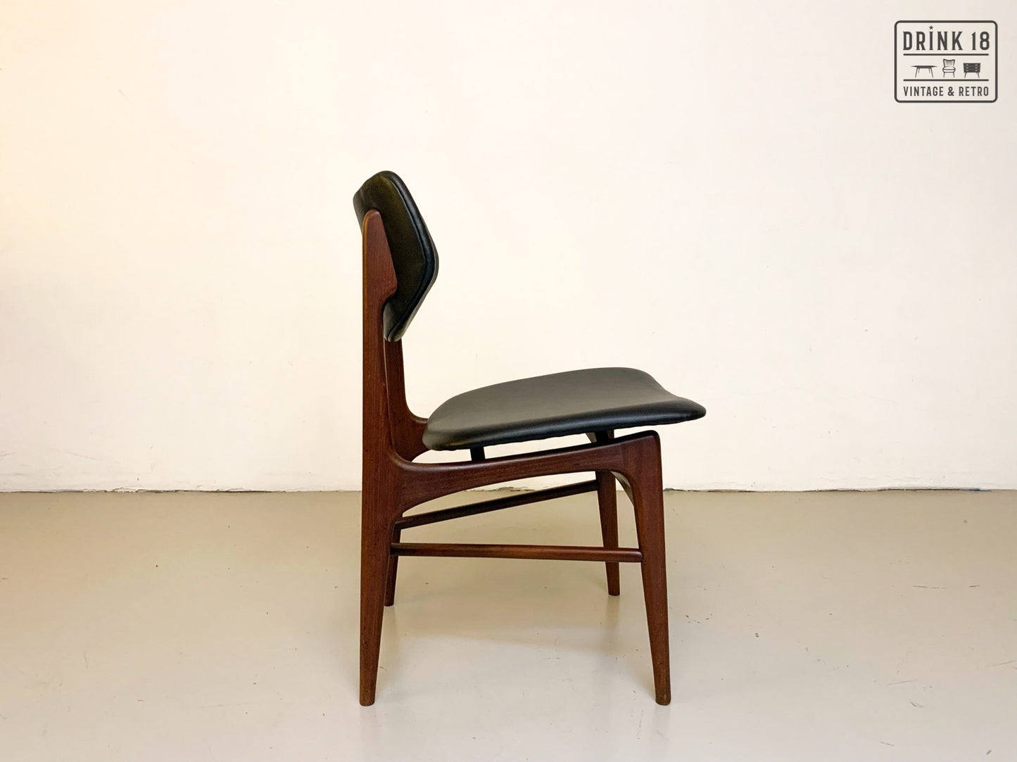 Zes vintage Hamar stoelen - Louis van Teeffelen
