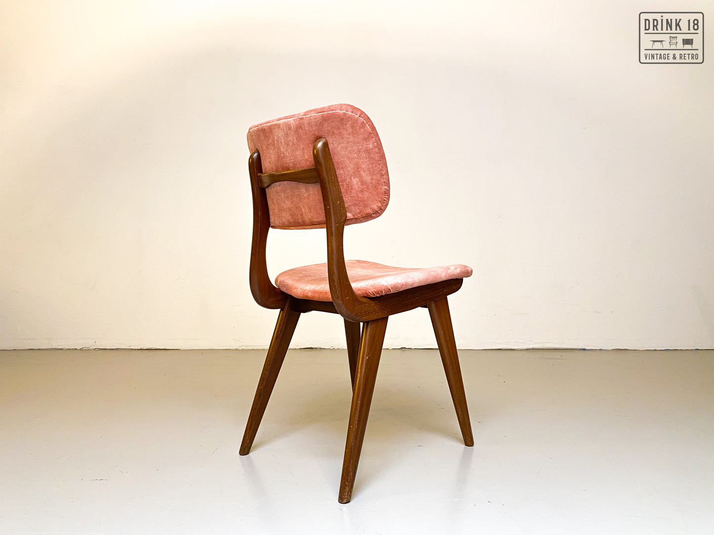 Zes vintage eetkamerstoelen - Louis van Teeffelen