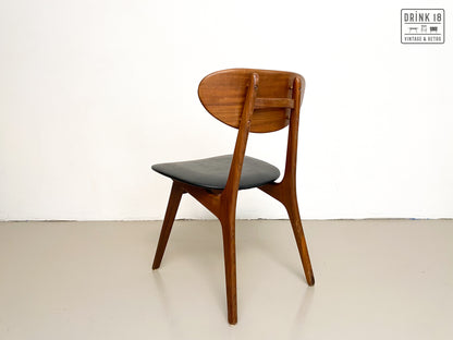 Vier vintage stoelen - Louis van Teeffelen