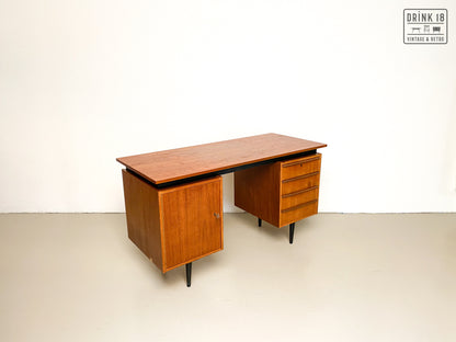 Bureau #11 - Pastoe