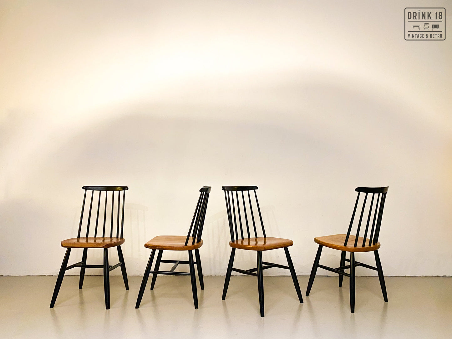 Vier Spijlenstoelen - Edsby Verken voor Pastoe