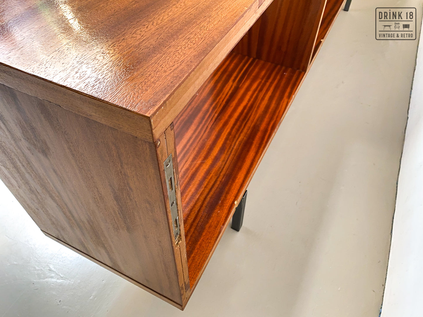 Vintage - Sideboard #7