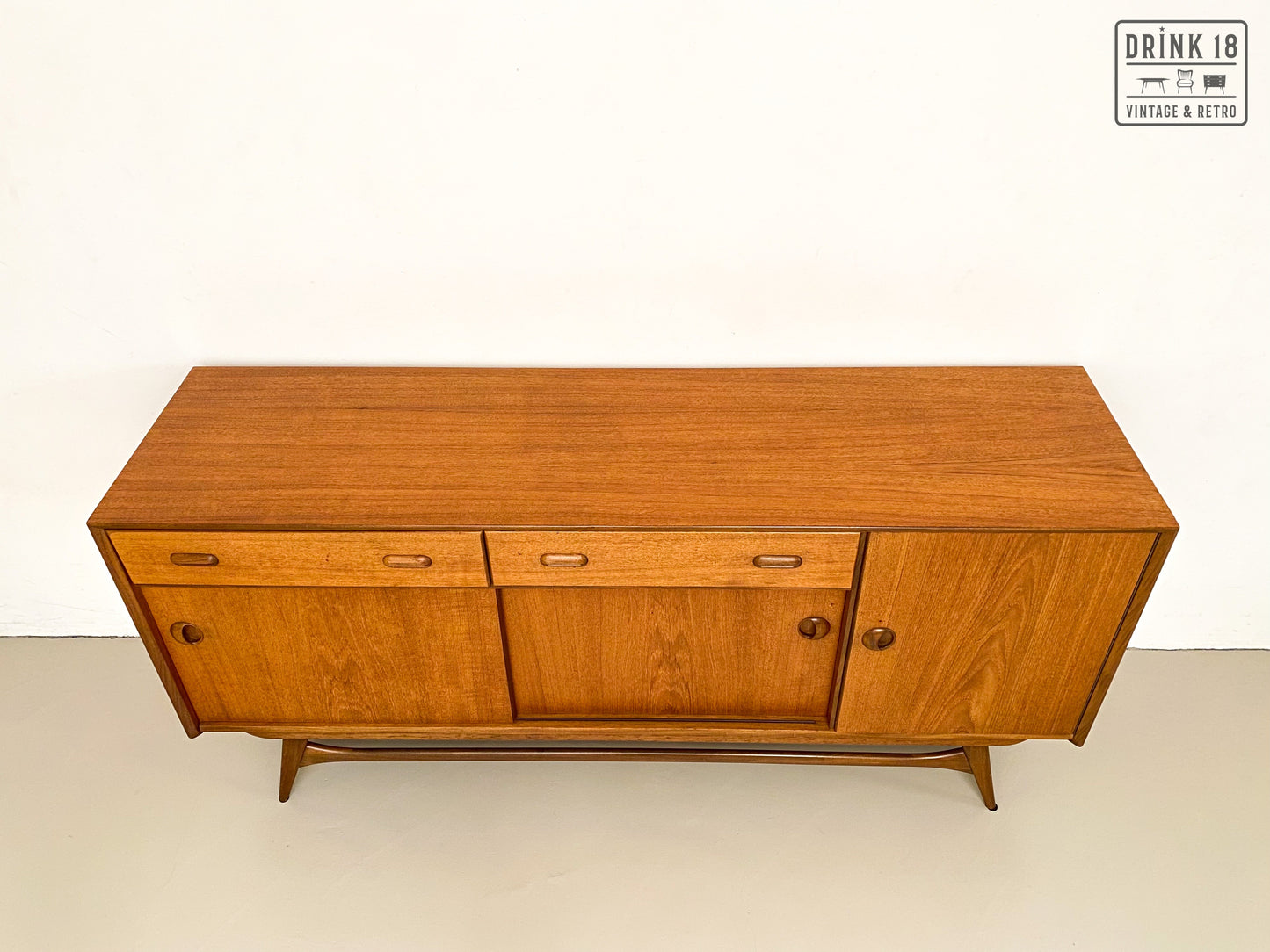 Sideboard - Louis Van Teeffelen