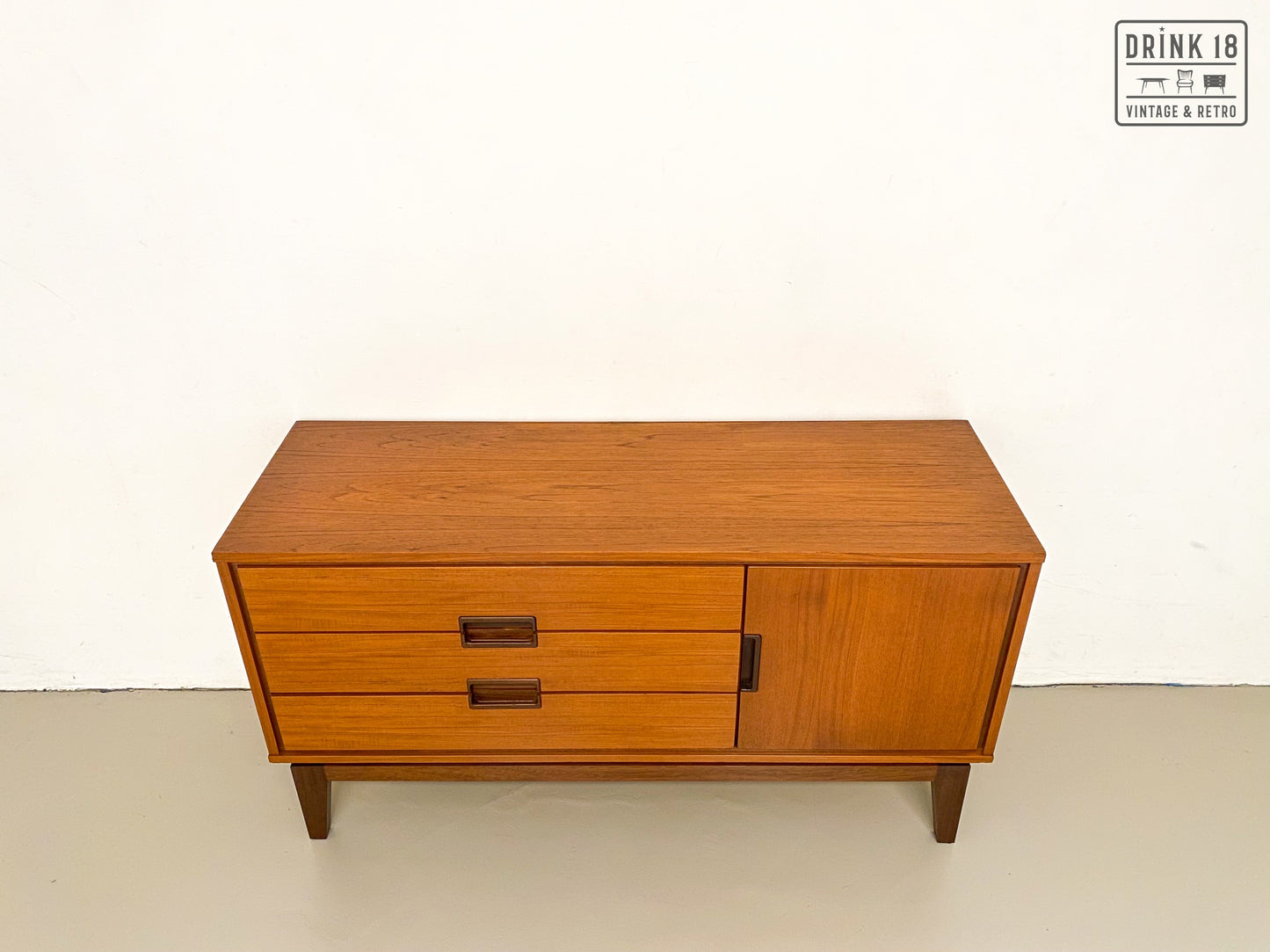Vintage Design - TV Meubel/Wandkastje