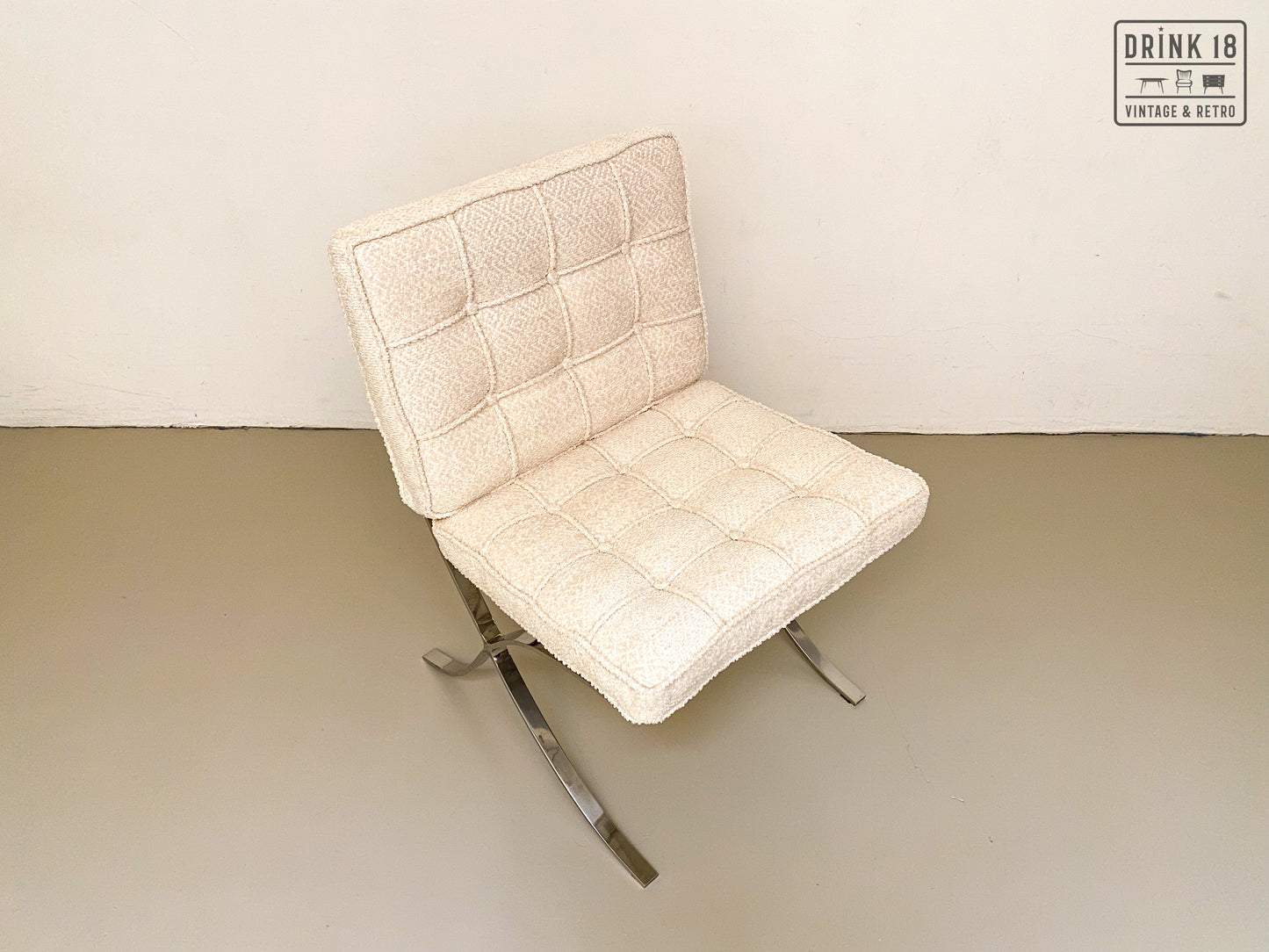 Vintage - Easy Chair (Flake)
