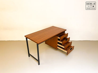 Bureau EH01 (JS) - C.B. voor Pastoe