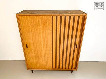 Vintage - Kleerkast met schuifdeuren