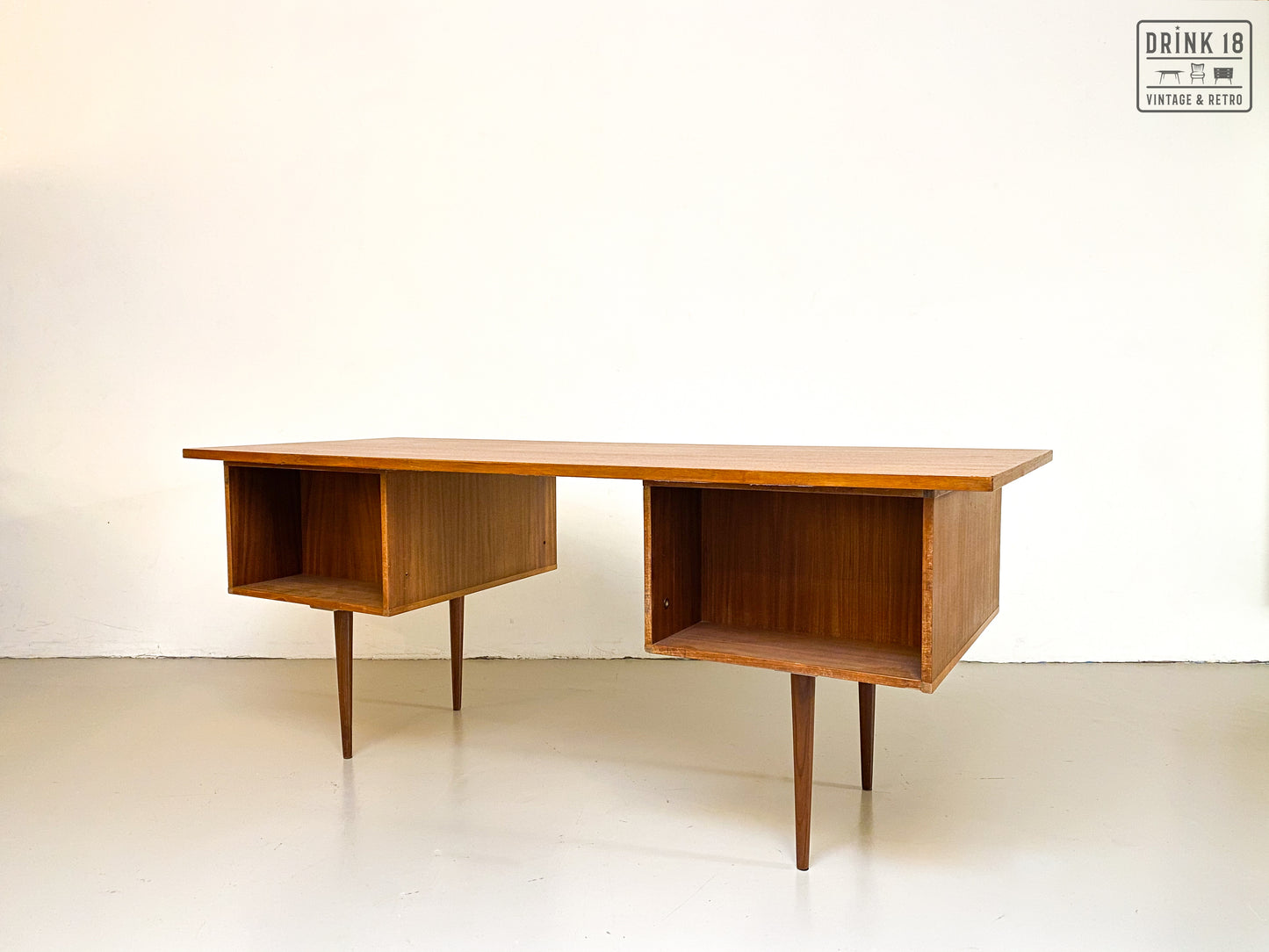 Vintage - Bureau #7