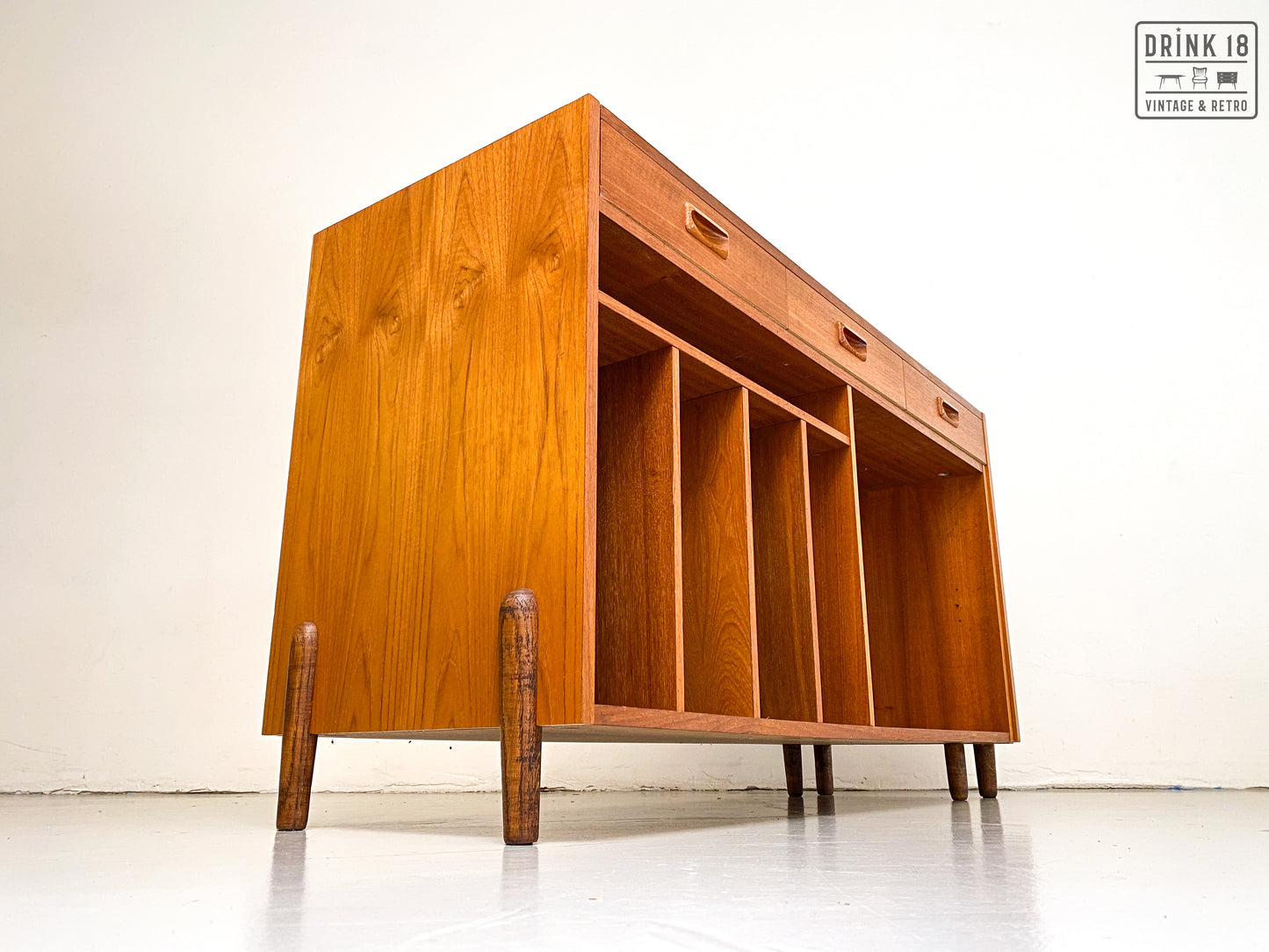 Vintage - Bureau / Wandmeubel