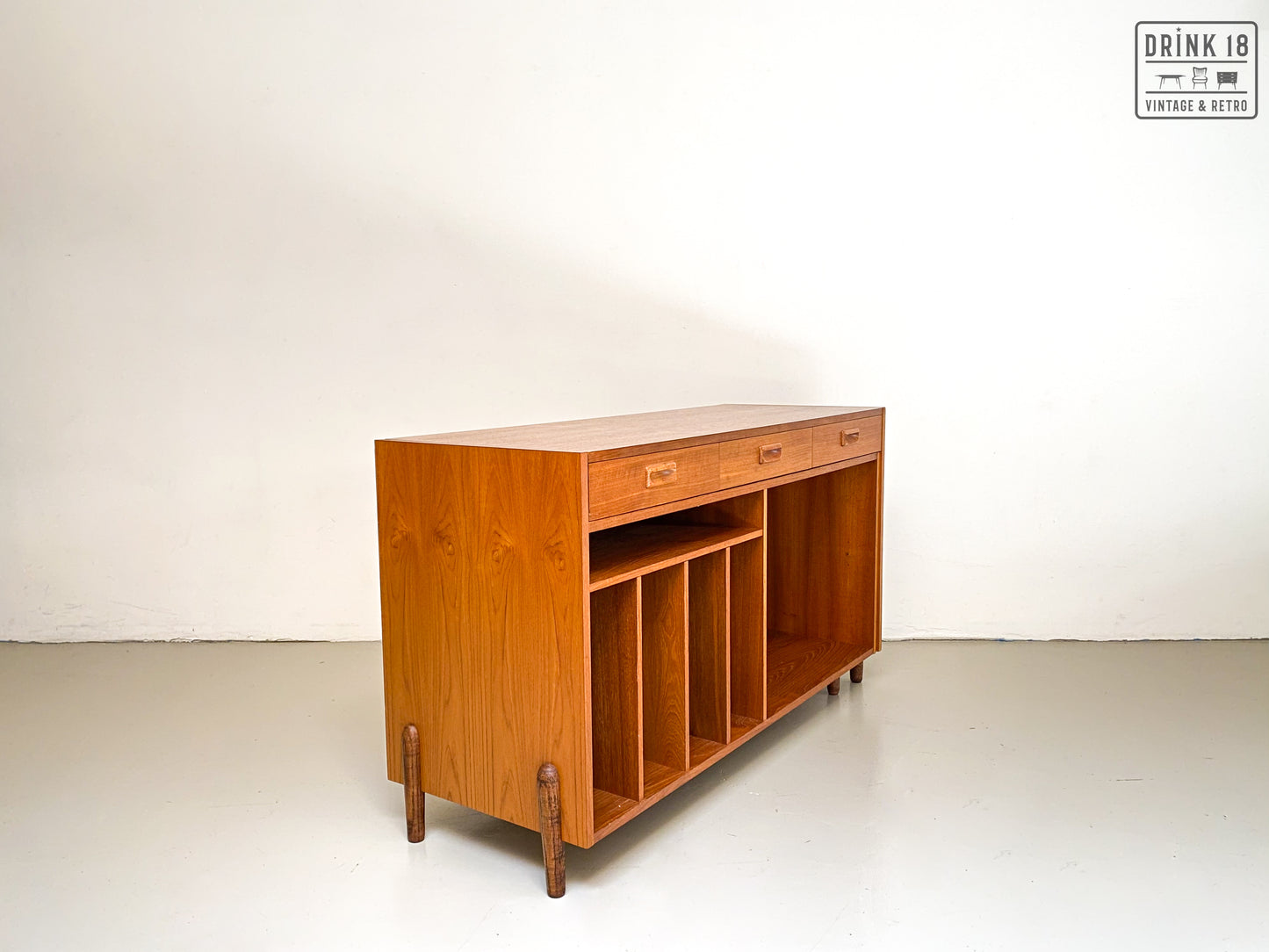 Vintage - Bureau / Wandmeubel