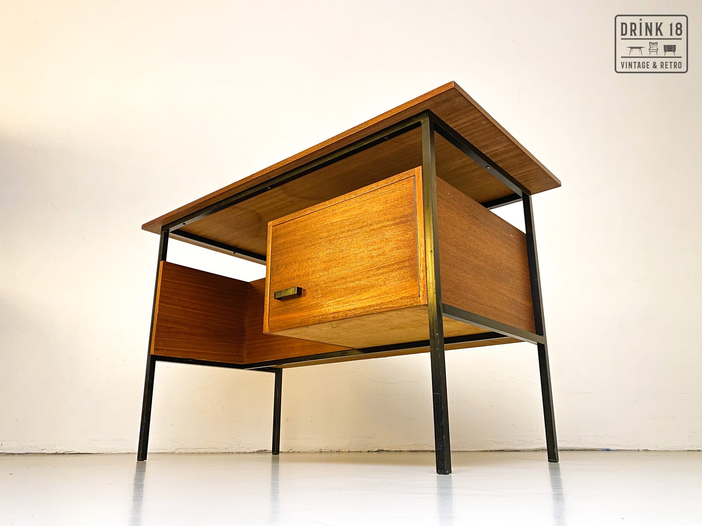 Vintage - Bureau #7