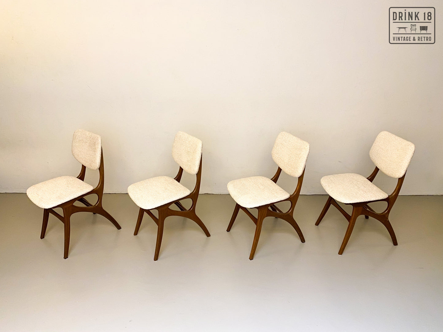 Set van Vier vintage eetkamerstoelen #1 - Pynock Wierden