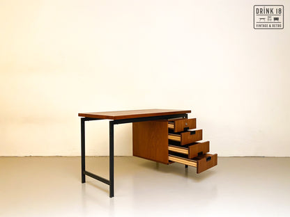 Bureau EH01 (JS) - C.B. voor Pastoe