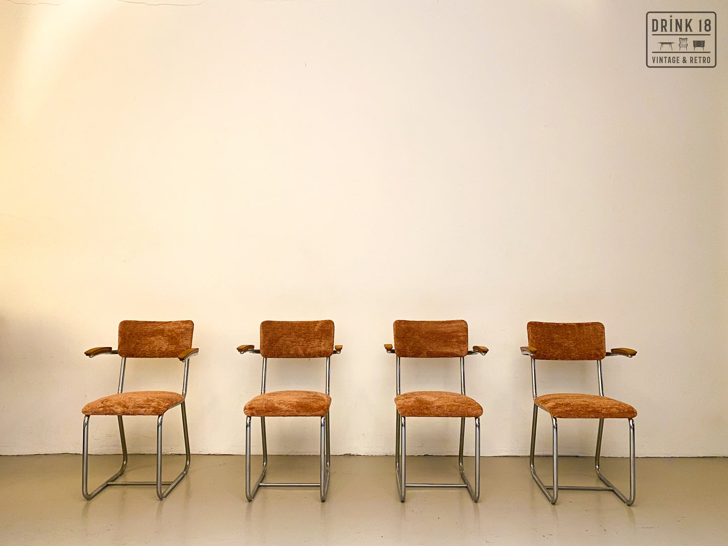 Vintage - Vier eetkamerstoelen #1