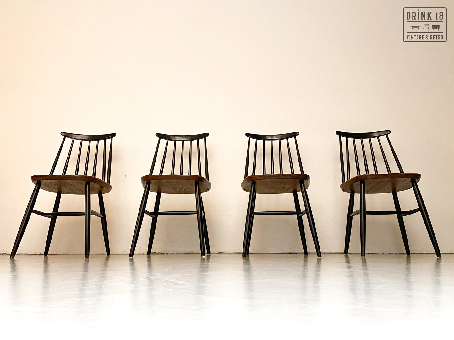 Vier Spijlenstoelen - Edsby Verken voor Pastoe