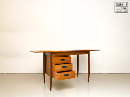Drop-leaf bureau - Arne Vodder