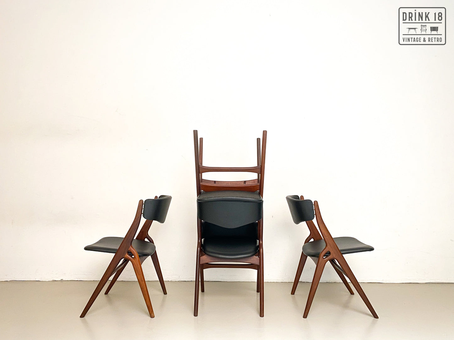 Vier vintage Aska stoelen - Louis van Teeffelen
