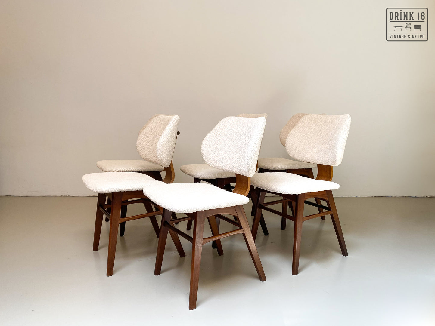 Zes Royal Eetkamerstoelen - Pastoe