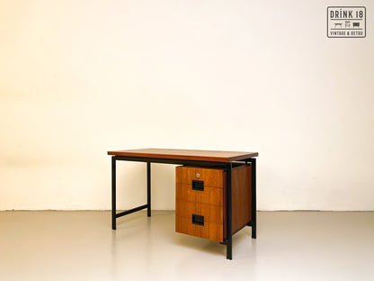 Bureau EH01 (JS) - C.B. voor Pastoe