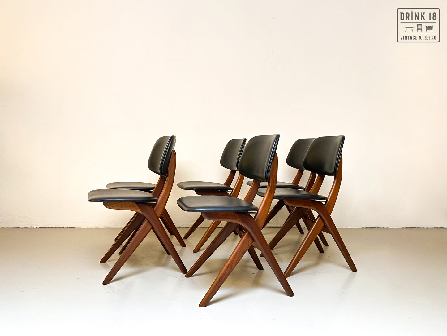 Zes Schaar-serie stoelen - Louis van Teeffelen