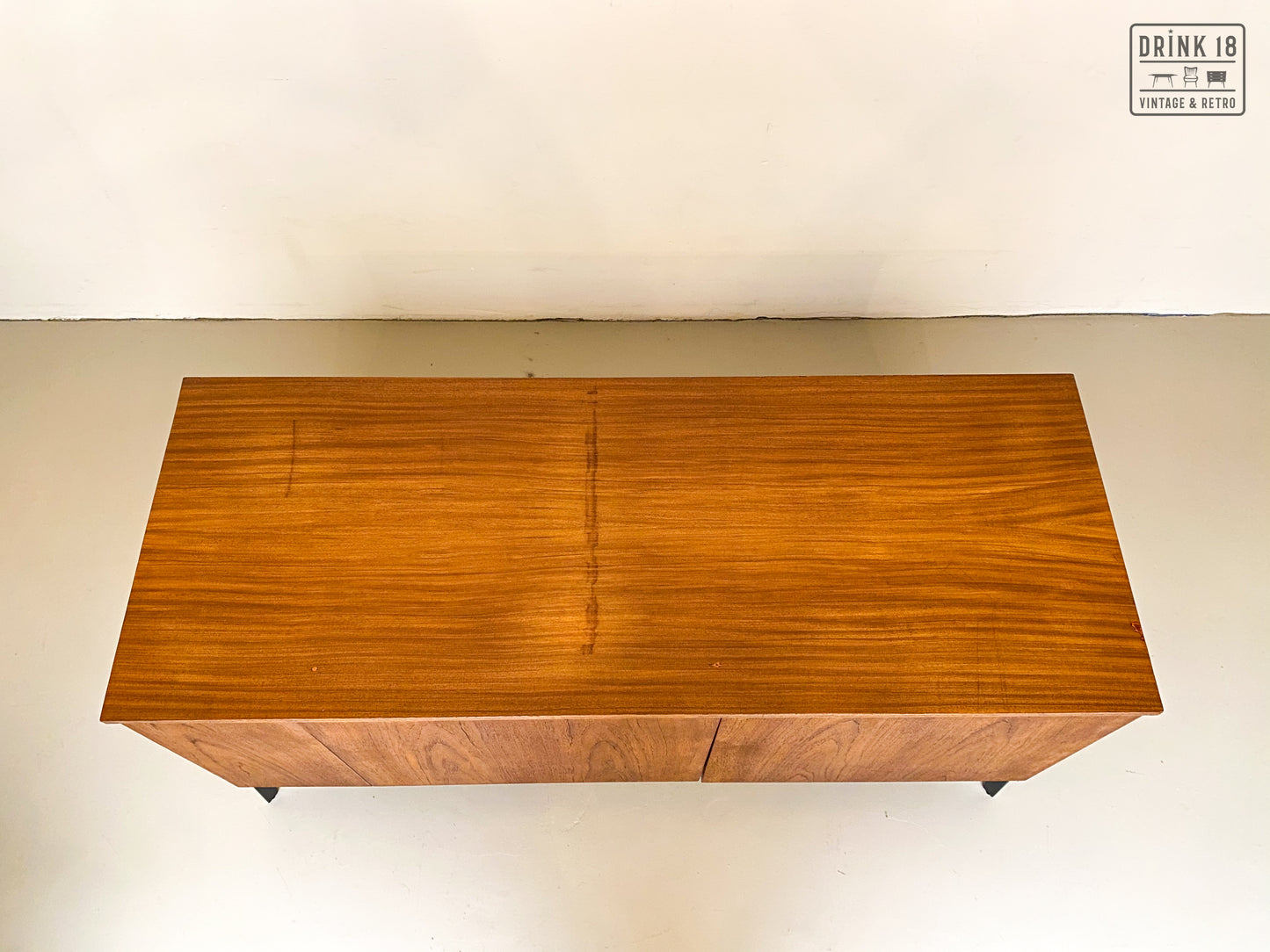 Vintage - Tv Meubel #1