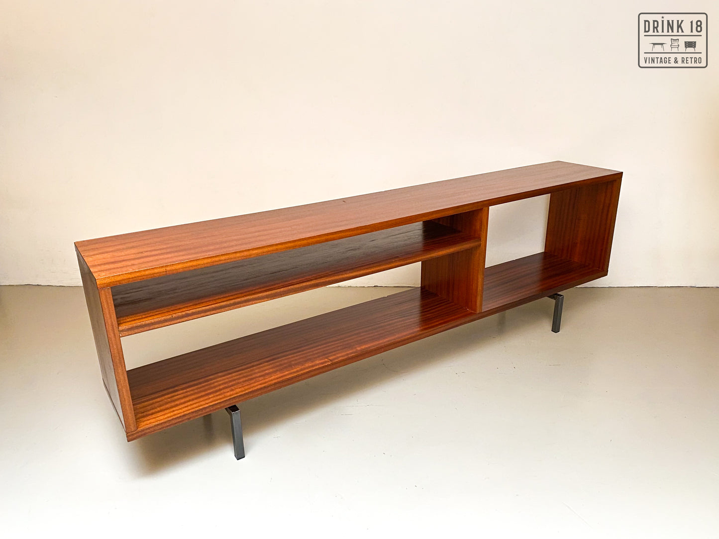 Vintage - Sideboard #7