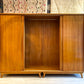 Vintage Deens design - Kleerkast met schuifdeuren