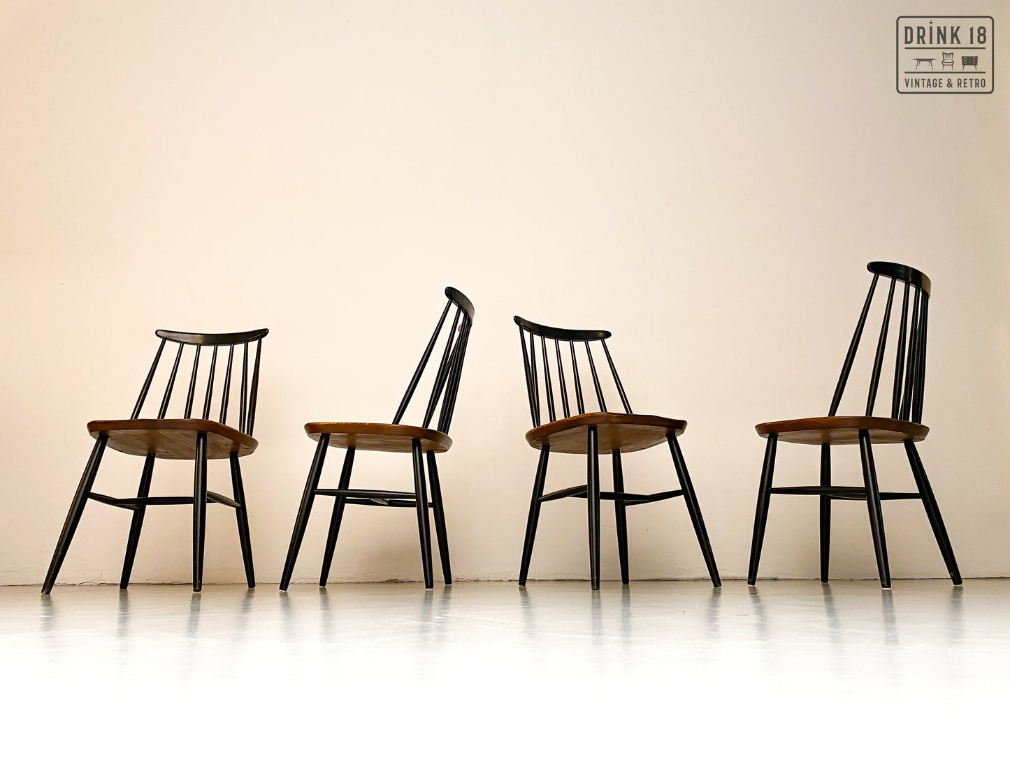 Vier Spijlenstoelen - Edsby Verken voor Pastoe