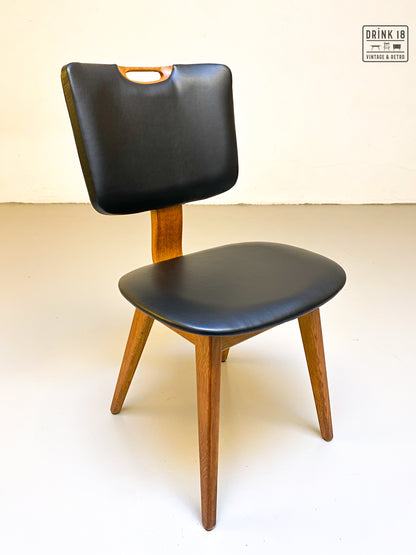Vintage - Zes Eetkamerstoelen