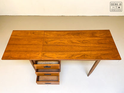 Bureau #1 - Arne Vodder