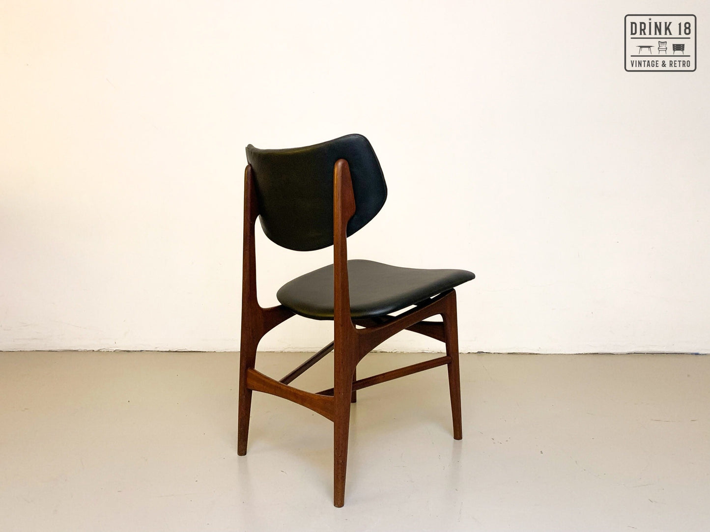 Zes vintage Hamar stoelen - Louis van Teeffelen