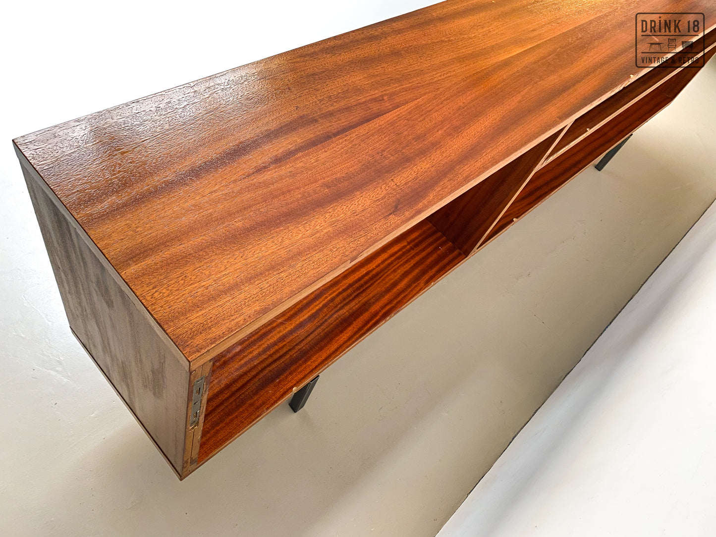 Vintage - Sideboard #7