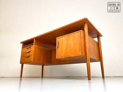 Vintage Bureau - Arne Vodder voor Bornholm